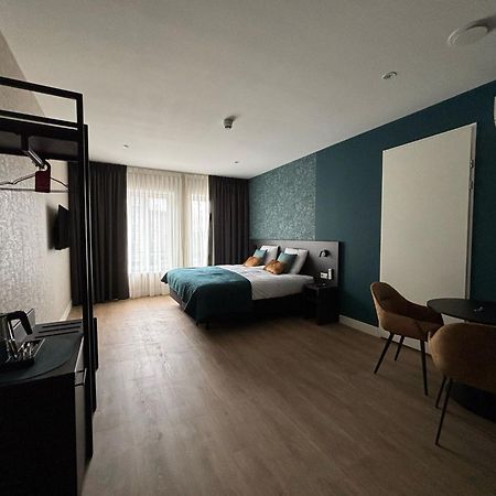 Studio Sis - Apartments Steenbergen (North Brabant) Екстериор снимка