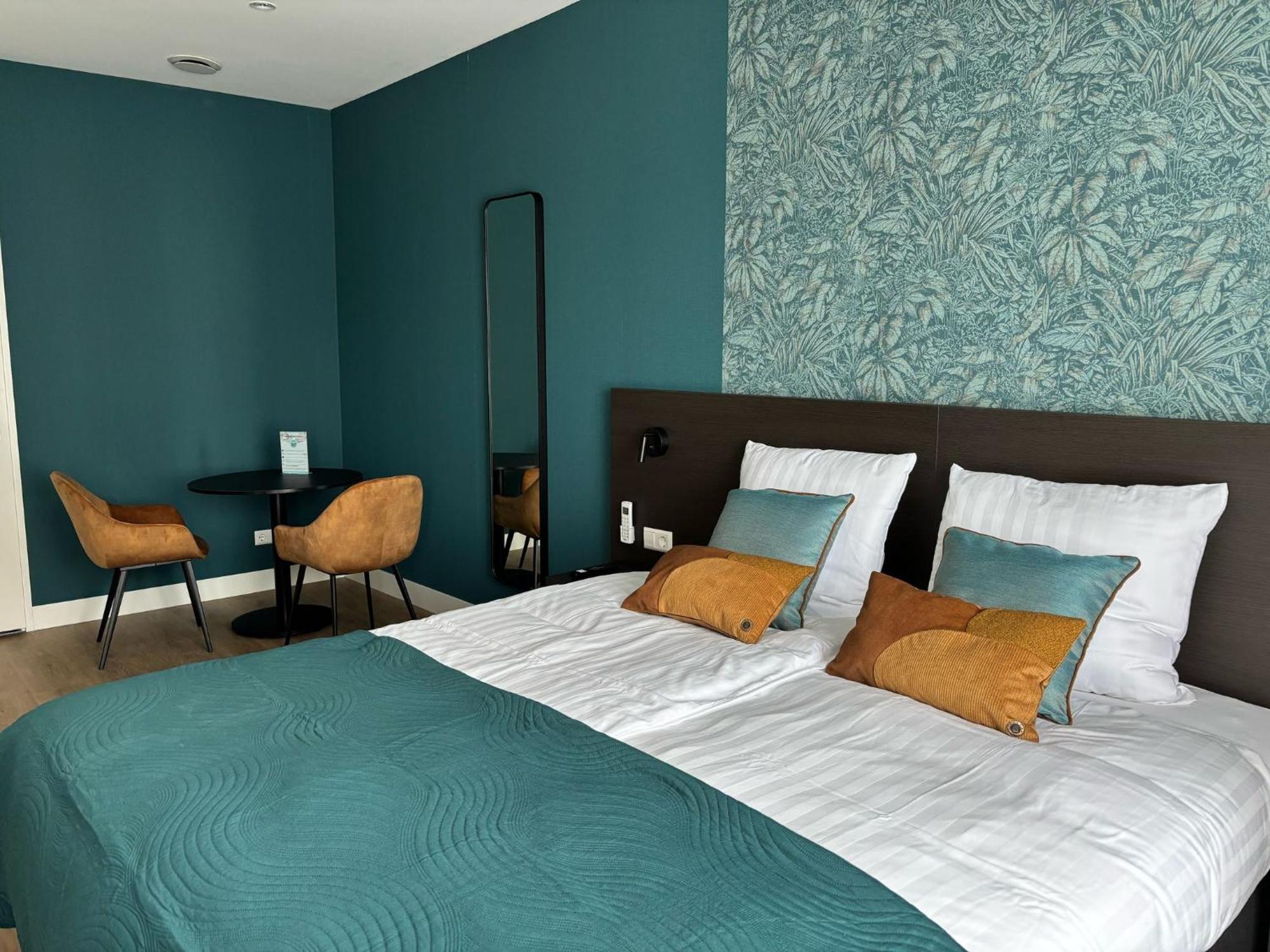 Studio Sis - Apartments Steenbergen (North Brabant) Екстериор снимка